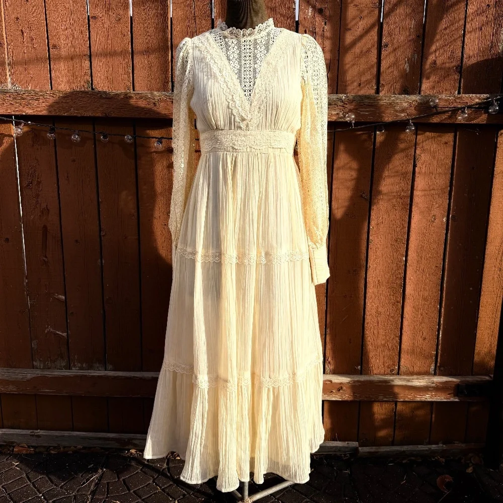Ethereal ivory prairie/boho maxi dress π€ - Picture 1 of 13